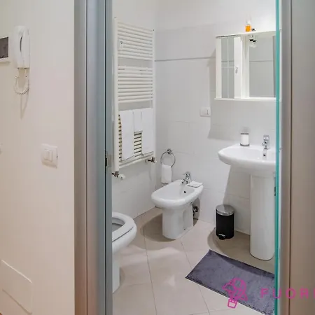 Le Petit Jardin Apartment *